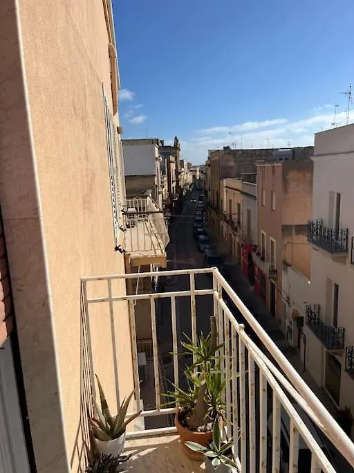 Appartement Sal Amar Appartamento Ristrutturato Di Recente In Centro Storico Marsala Italië